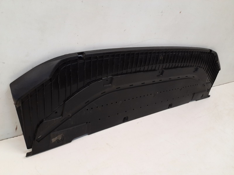 Пыльник двигателя