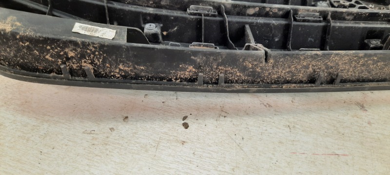 Решетка радиатора