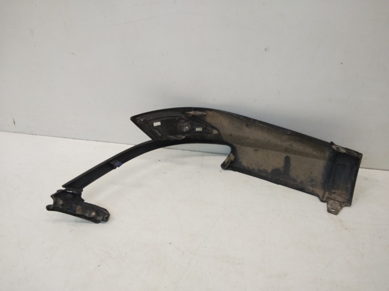 Спойлер заднего бампера