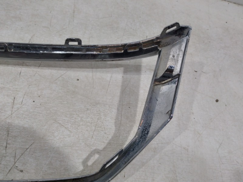 Накладка на решетку радиатора