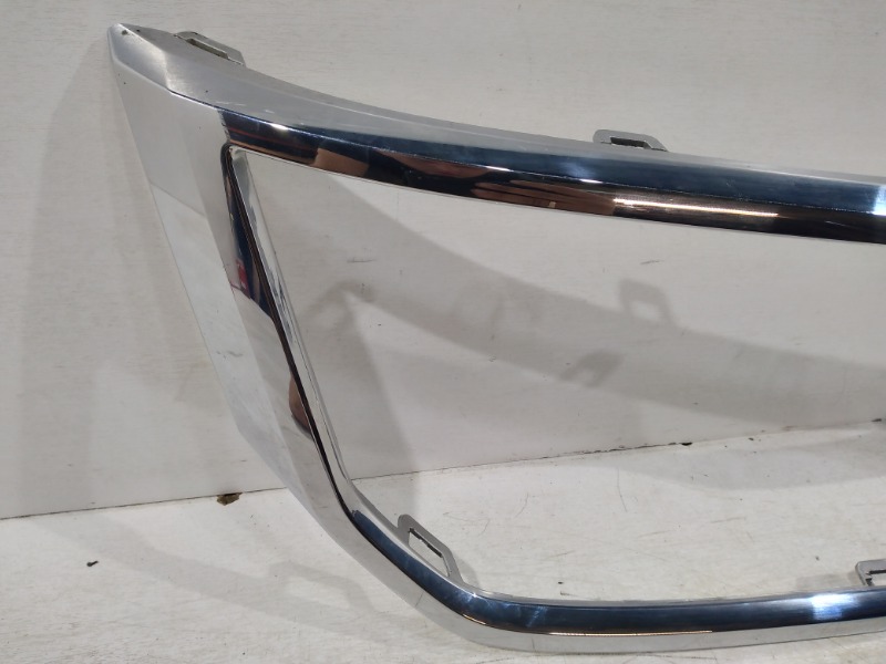 Накладка на решетку радиатора