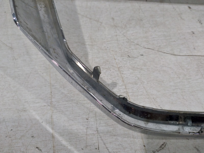 Накладка на решетку радиатора