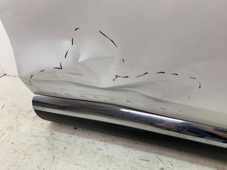 Дверь передняя правая