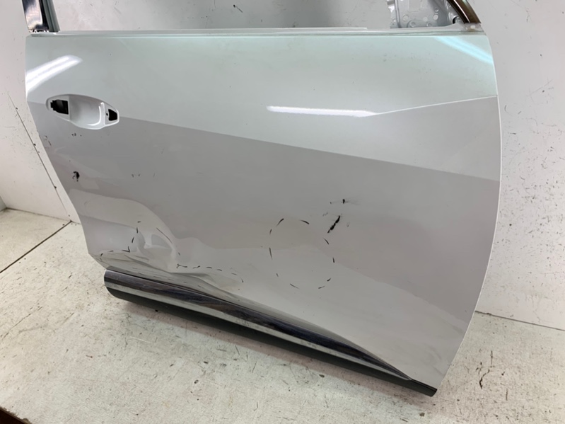 Дверь передняя правая