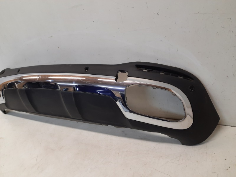 Спойлер заднего бампера