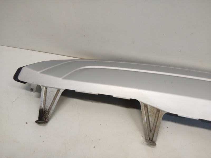 Спойлер заднего бампера