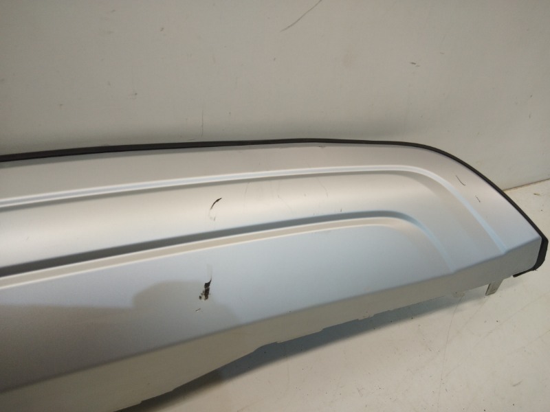 Спойлер заднего бампера