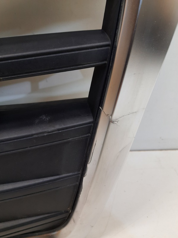 Решетка радиатора