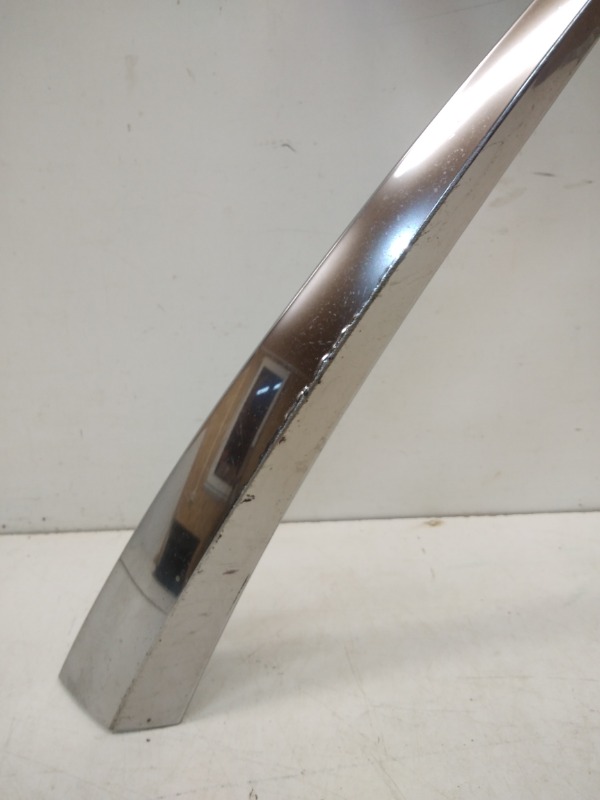 Накладка на решетку радиатора