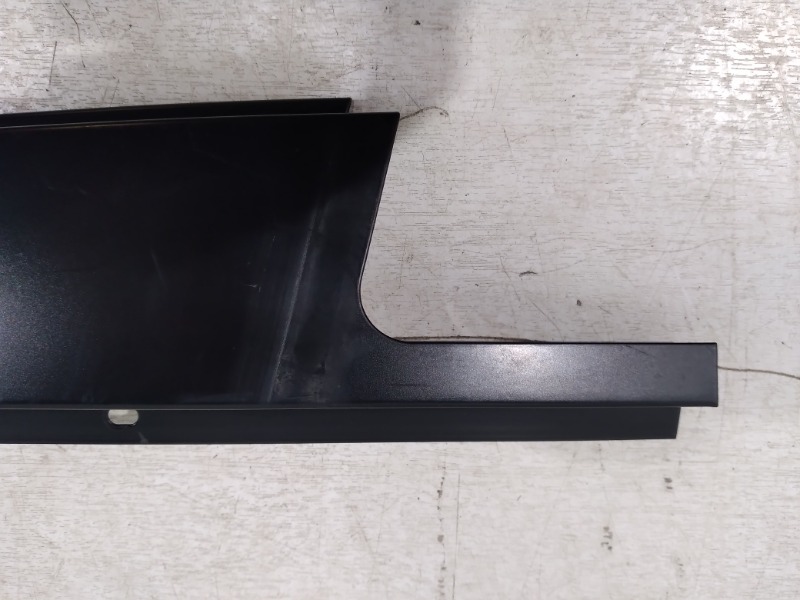 Накладка двери задней правой