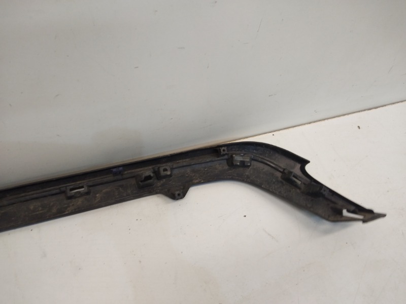 Спойлер заднего бампера