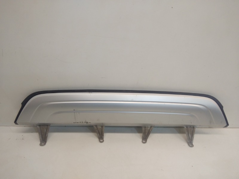 Спойлер заднего бампера