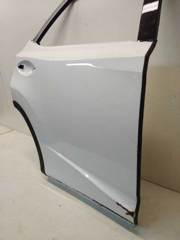 Дверь задняя правая