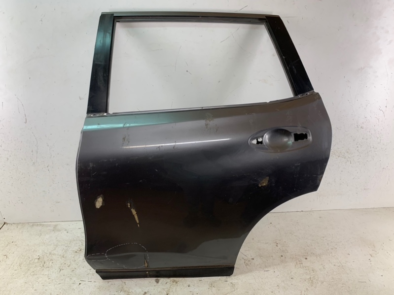 Дверь задняя левая