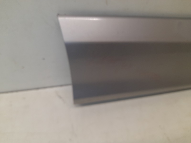 Накладка двери задней правой