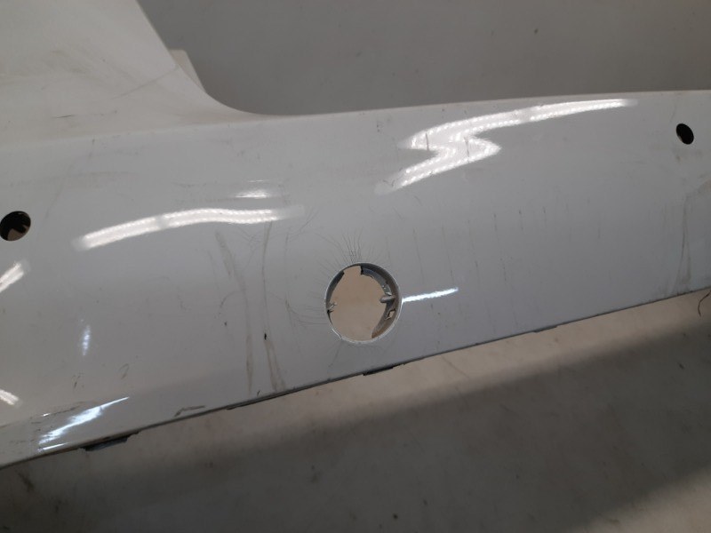 Бампер задний