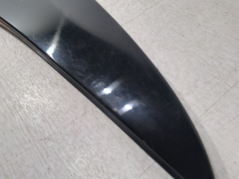 Накладка двери багажника