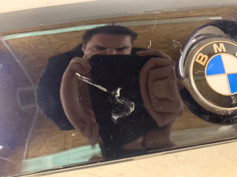 Накладка крышки багажника