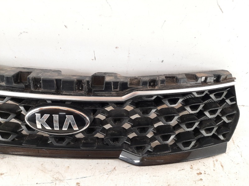 Решетка радиатора