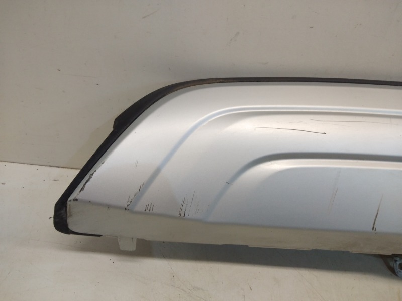 Спойлер заднего бампера