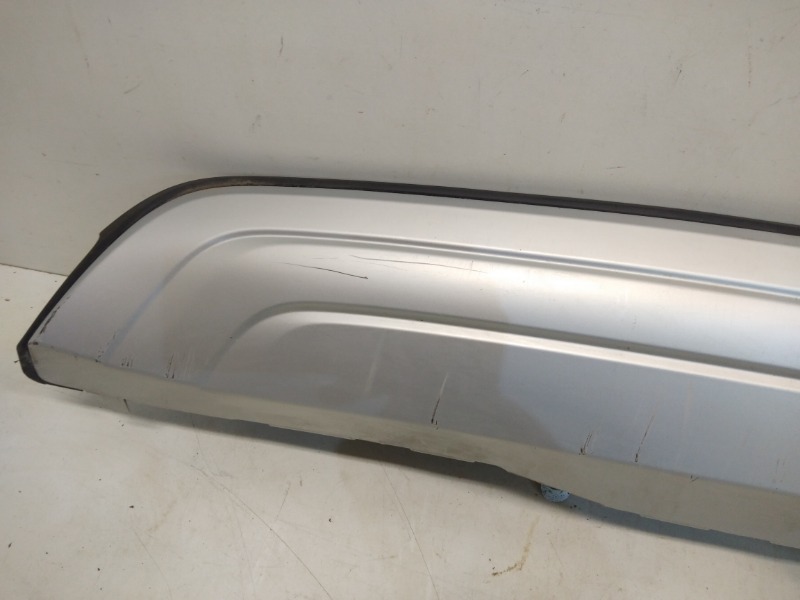 Спойлер заднего бампера