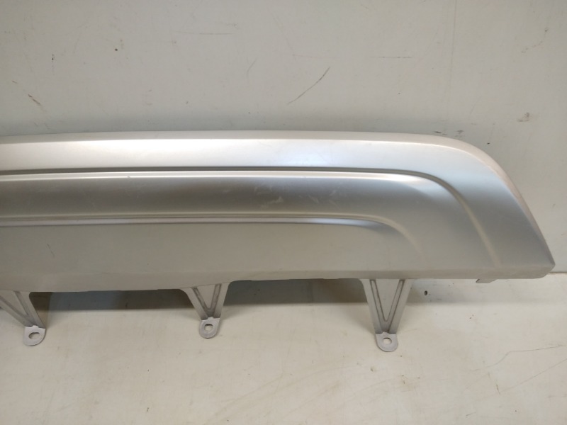 Спойлер заднего бампера