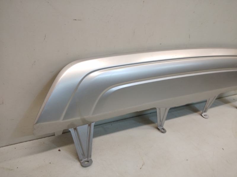 Спойлер заднего бампера