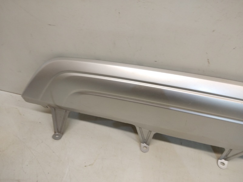 Спойлер заднего бампера