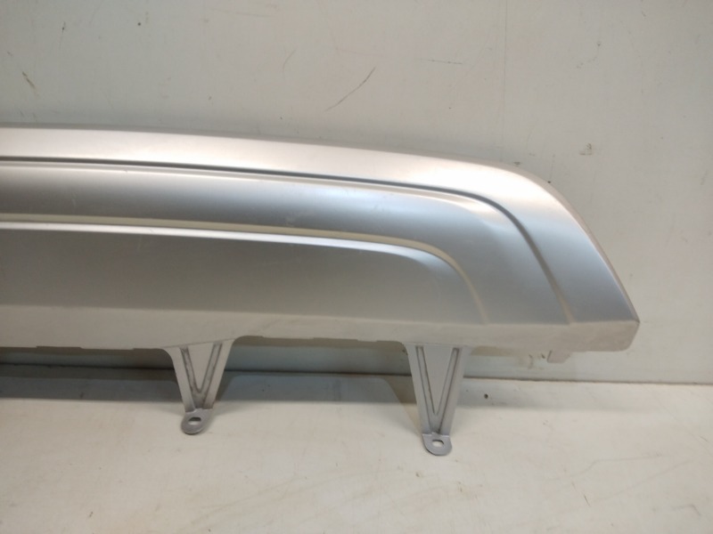 Спойлер заднего бампера