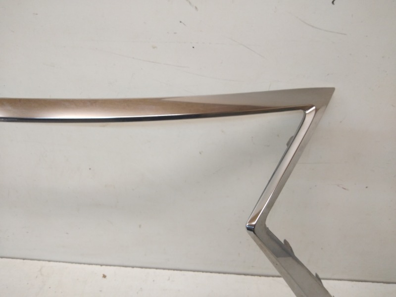 Накладка на решетку радиатора