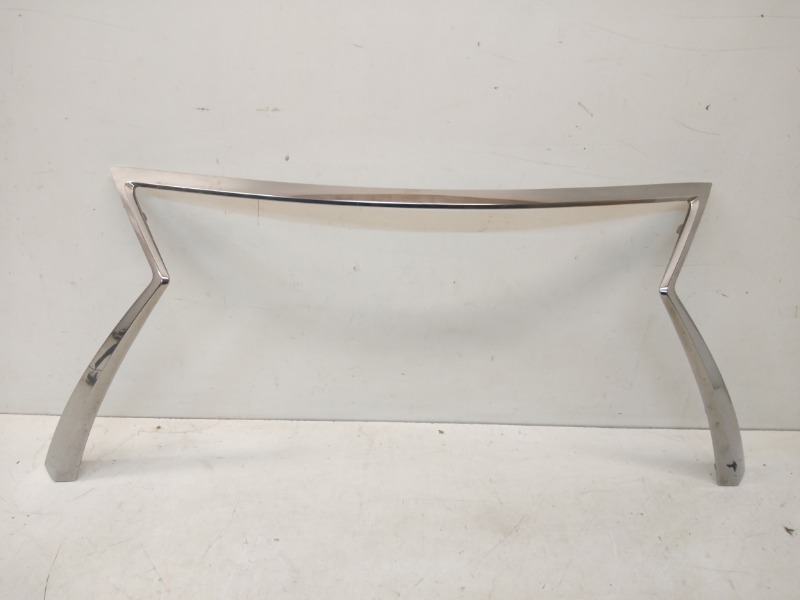 Накладка на решетку радиатора