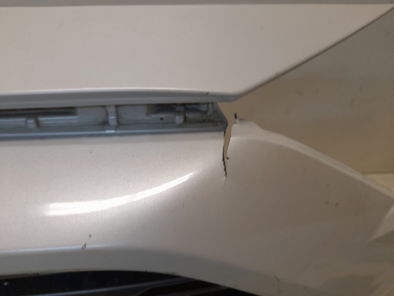 Бампер передний