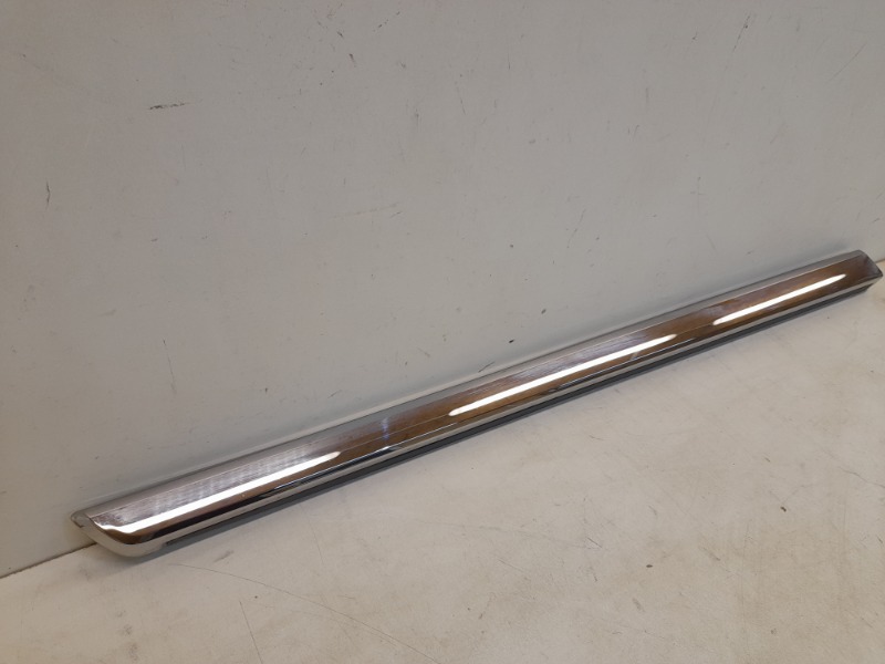 Молдинг двери