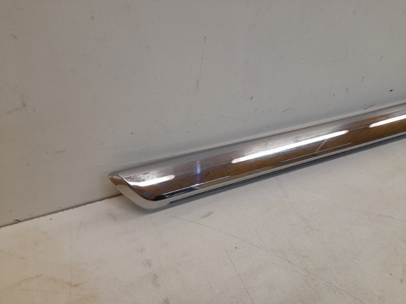 Молдинг двери