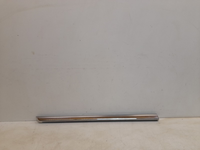 Молдинг двери