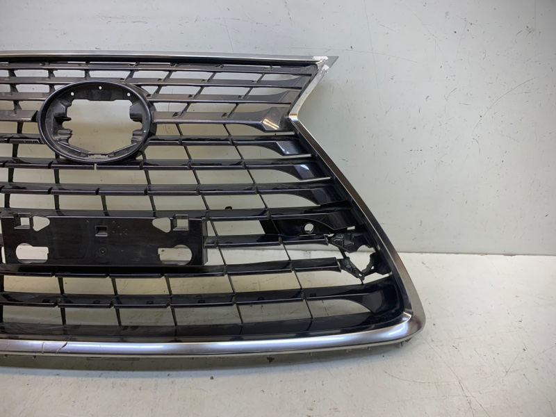 Решетка радиатора