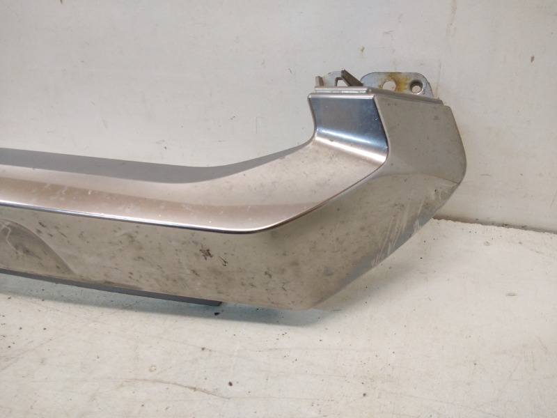 Накладка на решетку радиатора