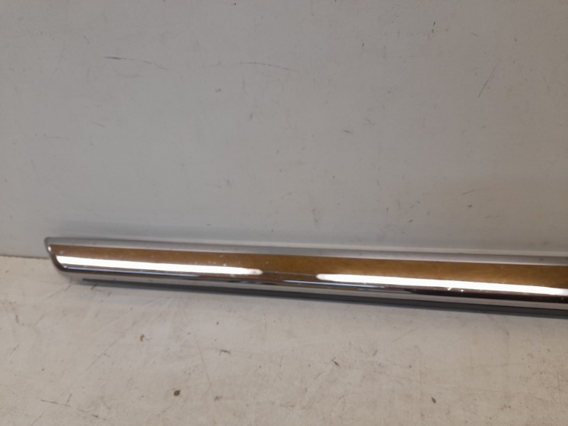 Молдинг двери