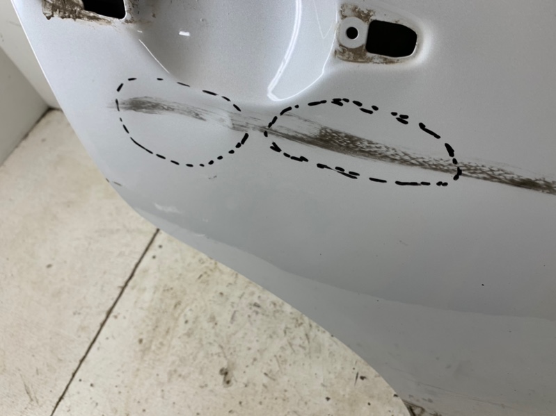 Дверь задняя правая