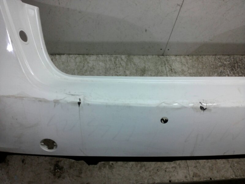 Бампер задний