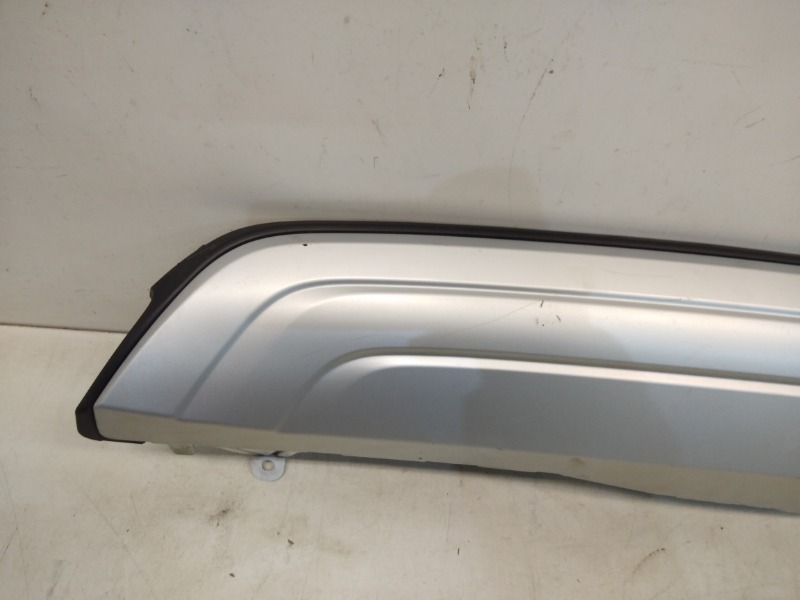 Спойлер заднего бампера