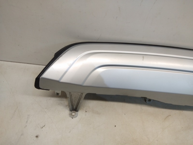 Спойлер заднего бампера