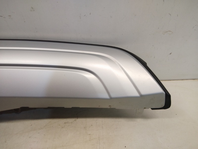 Спойлер заднего бампера