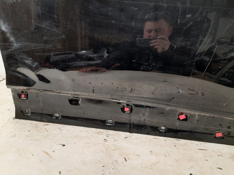 Дверь передняя правая