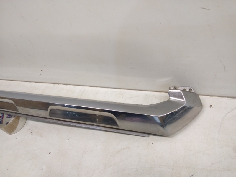 Накладка на решетку радиатора