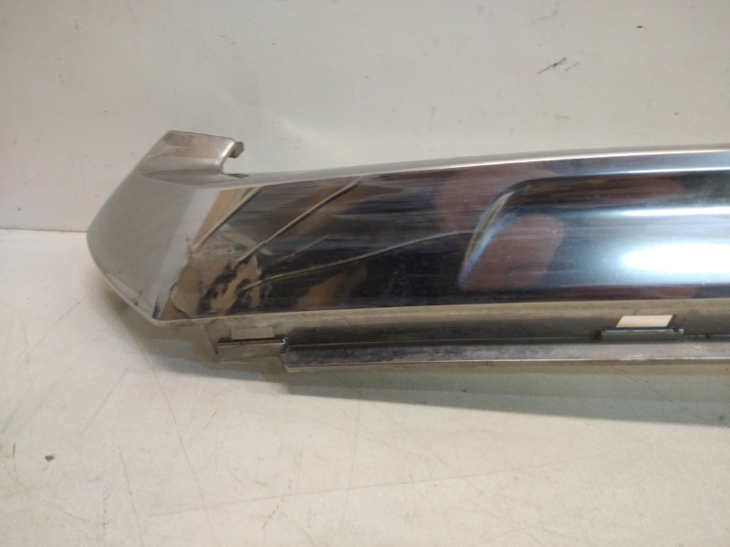 Накладка на решетку радиатора