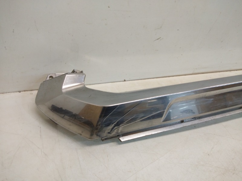 Накладка на решетку радиатора