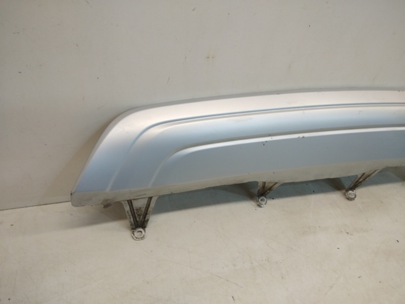 Спойлер заднего бампера