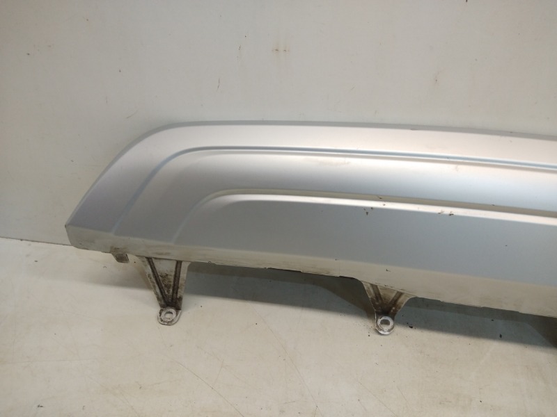 Спойлер заднего бампера