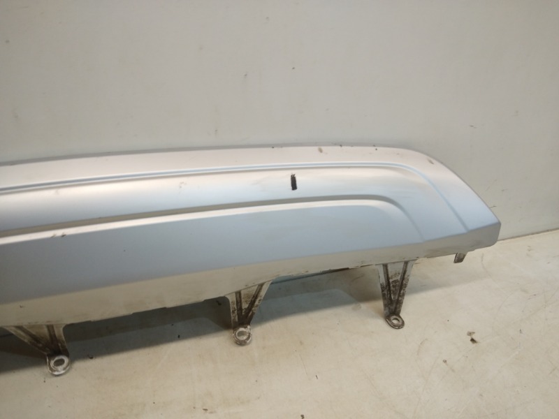 Спойлер заднего бампера